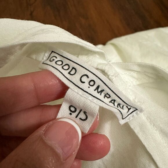 GOOD COMPANY The Wrapper Top Lagenlook Tie-Front Blouse in White - Picture 10 of 12